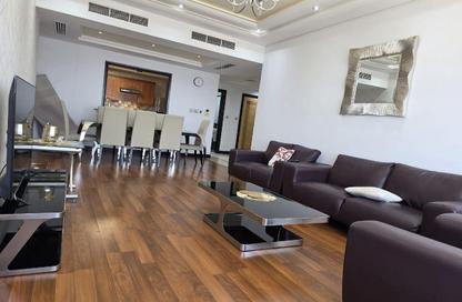 Apartment - 2 Bedrooms - 3 Bathrooms for rent in Abraj Al Lulu - Manama - Capital Governorate Apartment - 2 Bedrooms - 3 Bathrooms for rent in Abraj Al Lulu - Manama - Capital Governorate