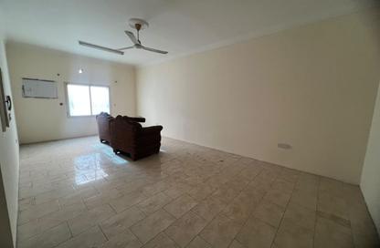Apartment - 3 - 2 for rent in Bu Kowarah - Riffa - Southern Governorate