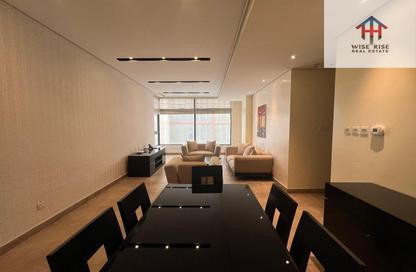 Apartment - 2 Bedrooms - 3 Bathrooms for rent in Sanabis - Manama - Capital Governorate
