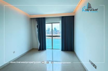 Apartment - 2 Bedrooms - 3 Bathrooms for rent in Reef Island - Capital Governorate