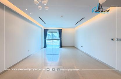 Apartment - 2 Bedrooms - 3 Bathrooms for rent in Reef Island - Capital Governorate