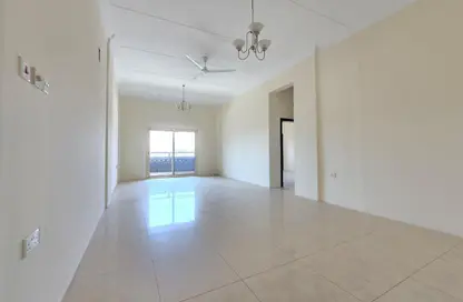 Apartment - 2 Bedrooms - 2 Bathrooms for rent in Jid Ali - Central Governorate