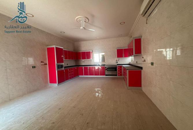 56183065 - Property Image 3