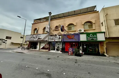 Whole Building - Studio - 7+ Bathrooms for sale in Galali - Muharraq Governorate