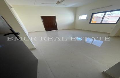 عمارة بالكامل - استوديو - 8 حمامات للبيع في الحورة - محافظة العاصمة