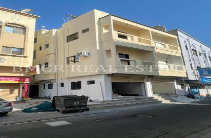 عمارة بالكامل - استوديو - 8 حمامات للبيع في الحورة - محافظة العاصمة