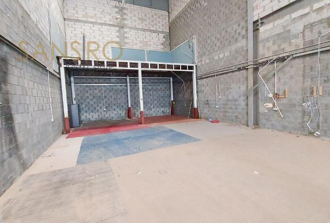 52570725 - صورة العقار 2