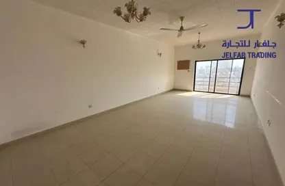 Apartment - 2 Bedrooms - 2 Bathrooms for rent in Salmaniya - Manama - Capital Governorate