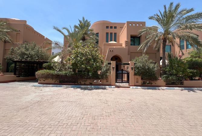 996731 - Property Image 2