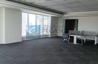 Office Space - 4 Bedrooms - 4 Bathrooms for rent in Sanabis - Manama - Capital Governorate