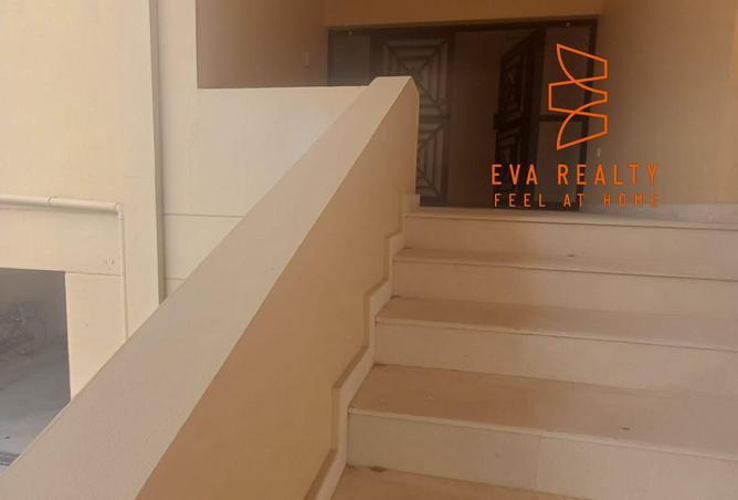 52011170 - Property Image 3