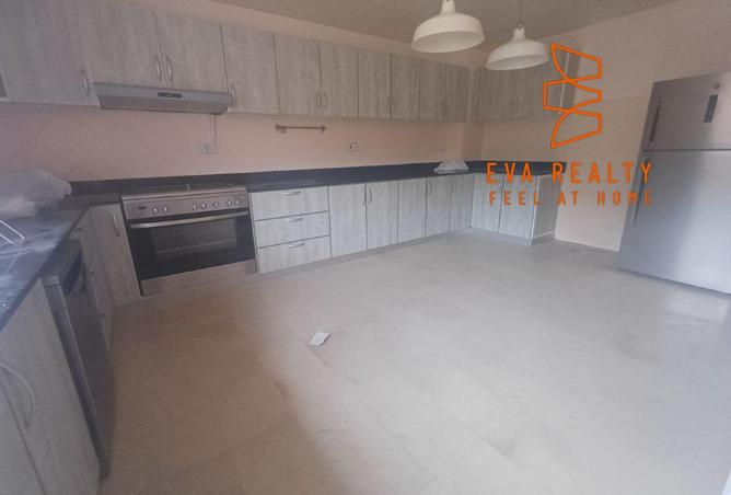 52011170 - Property Image 2