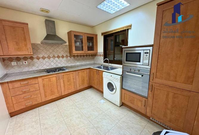 51145975 - Property Image 2