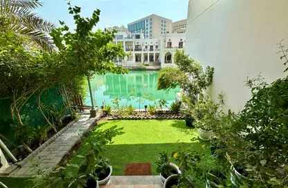 فيلا - 2 غرف نوم - 3 حمامات للبيع في مدينة المرسى - أمواج - المحرق