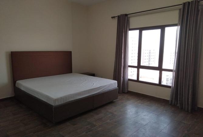 1002375 - Property Image 3