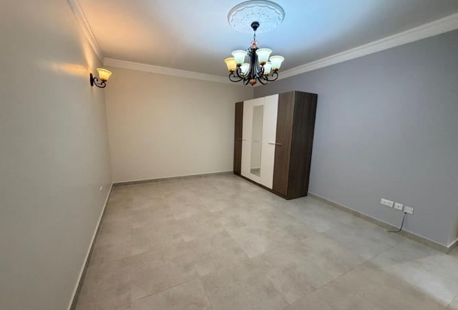56703600 - Property Image 2