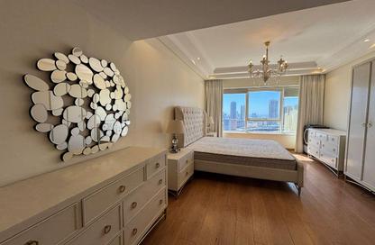 Apartment - 2 Bedrooms - 3 Bathrooms for rent in Sanabis - Manama - Capital Governorate