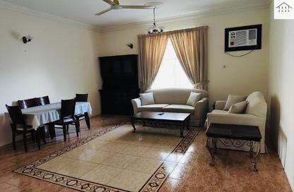 Apartment - 2 - 2 for rent in Al Juffair - Capital Governorate
