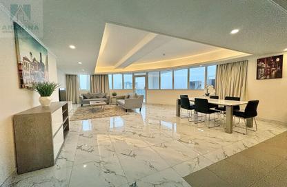 Apartment - 2 Bedrooms - 3 Bathrooms for rent in Al Juffair - Capital Governorate