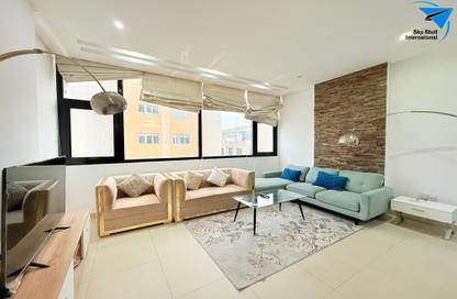 Apartment - 1 Bedroom - 2 Bathrooms for sale in Al Juffair - Capital Governorate