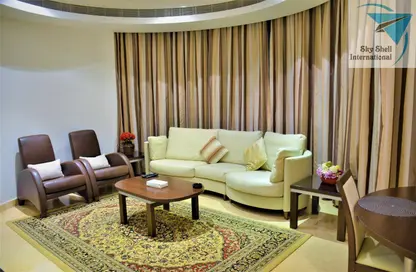 Apartment - 1 Bedroom - 2 Bathrooms for rent in Al Juffair - Capital Governorate