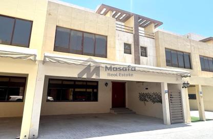 Villa - 5 Bedrooms - 6 Bathrooms for sale in Manama - Capital Governorate
