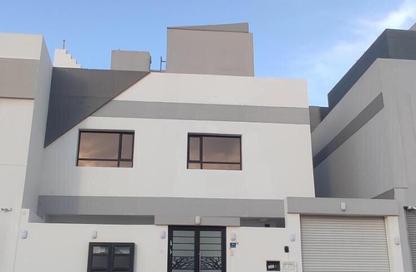 Villa - 5 Bedrooms - 7 Bathrooms for sale in Sadad - Northern Governorate