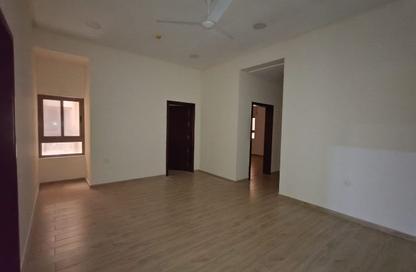Apartment - 3 Bedrooms - 3 Bathrooms for rent in Busaiteen - Muharraq Governorate