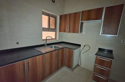 Apartment - 3 Bedrooms - 3 Bathrooms for rent in Busaiteen - Muharraq Governorate