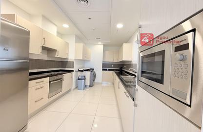 Apartment - 3 - 3 for rent in Sanabis - Manama - Capital Governorate Apartment - 3 - 3 for rent in Sanabis - Manama - Capital Governorate