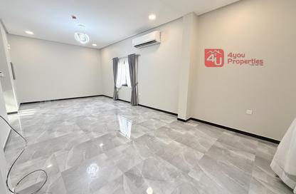 Apartment - 2 - 2 for rent in Zinj - Manama - Capital Governorate