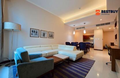 Apartment - 2 Bedrooms - 3 Bathrooms for rent in Al Juffair - Capital Governorate
