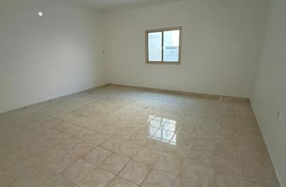 Apartment - 3 Bedrooms - 2 Bathrooms for rent in Isa Town - Central Governorate