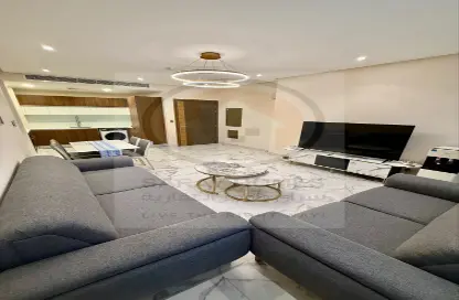 Apartment - 1 Bedroom - 2 Bathrooms for rent in Al Juffair - Capital Governorate