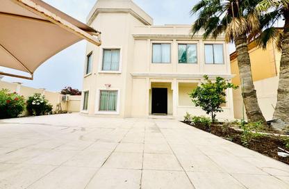 Villa - 5 Bedrooms - 7 Bathrooms for rent in Tubli - Central Governorate