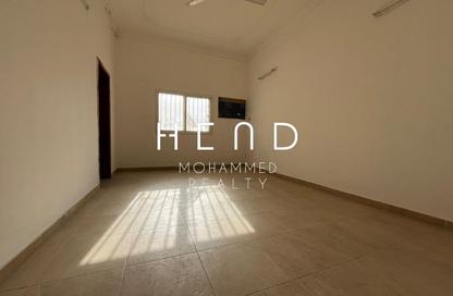 Apartment - 3 Bedrooms - 2 Bathrooms for rent in Hidd - Muharraq Governorate