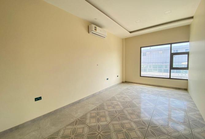 52700992 - صورة العقار 2