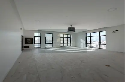 Apartment - 2 Bedrooms - 2 Bathrooms for rent in Saar - Northern Governorate