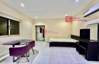 Apartment - Studio - 1 Bathroom for rent in Zinj - Manama - Capital Governorate
