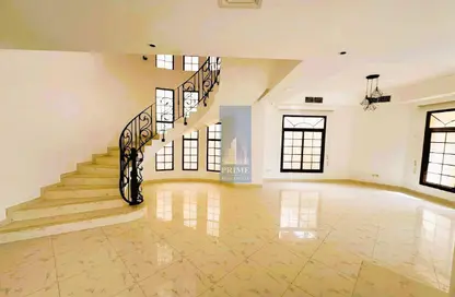 Compound - 3 Bedrooms - 4 Bathrooms for rent in Hamala - Northern Governorate