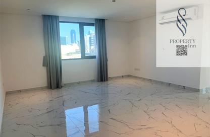Apartment - 2 Bedrooms - 2 Bathrooms for rent in Seef - Capital Governorate Apartment - 2 Bedrooms - 2 Bathrooms for rent in Seef - Capital Governorate