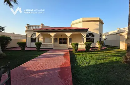 Villa - 4 Bedrooms - 4 Bathrooms for rent in Janabiya - Northern Governorate