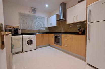 Apartment - 2 Bedrooms - 2 Bathrooms for rent in Al Juffair - Capital Governorate