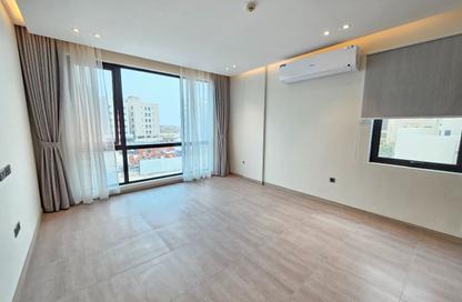 Apartment - 2 Bedrooms - 2 Bathrooms for rent in Janabiya - Northern Governorate