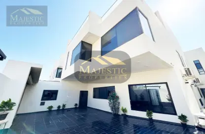 Villa - 4 Bedrooms - 5 Bathrooms for sale in Saar - Northern Governorate