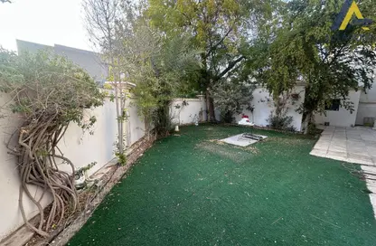 Villa - 5 Bedrooms - 4 Bathrooms for sale in Hamad Town - Northern Governorate