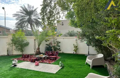 Villa - 5 Bedrooms - 4 Bathrooms for sale in Hamad Town - Northern Governorate