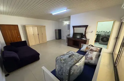 Apartment - Studio - 1 Bathroom for rent in Adliya - Manama - Capital Governorate