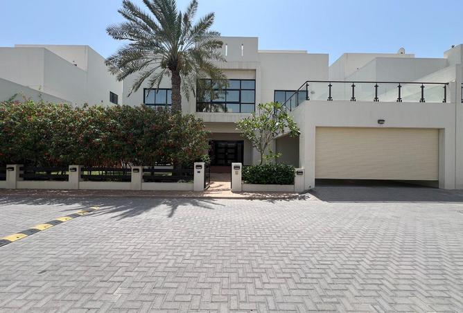 53433413 - Property Main Image