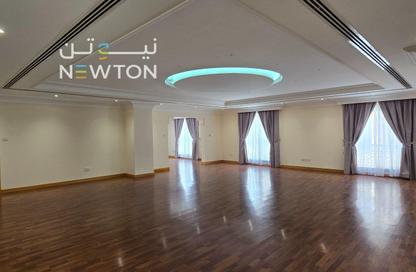 Villa - 4 Bedrooms - 5 Bathrooms for rent in Um Al Hasam - Manama - Capital Governorate Villa - 4 Bedrooms - 5 Bathrooms for rent in Um Al Hasam - Manama - Capital Governorate